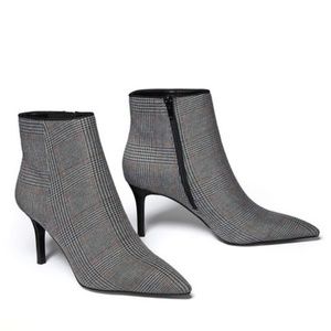 CAbi Glenn Plaid Dandy Boots - Sz 8.5